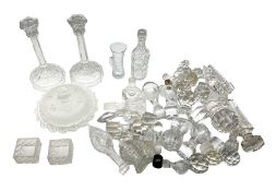 Group of 19th century and later clear glass decanter stoppers to include examples with cut decoratio