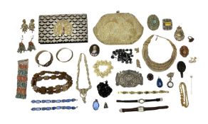 Collection of Victorian and later costume jewellery including pendants