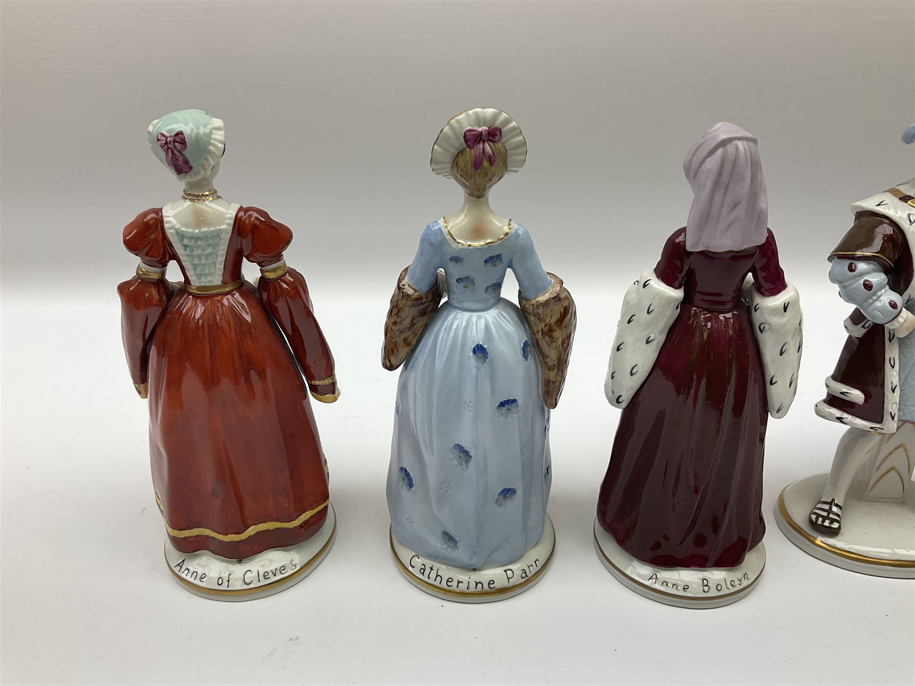 Set of seven 20th century Sitzendorf figures - Image 2 of 5