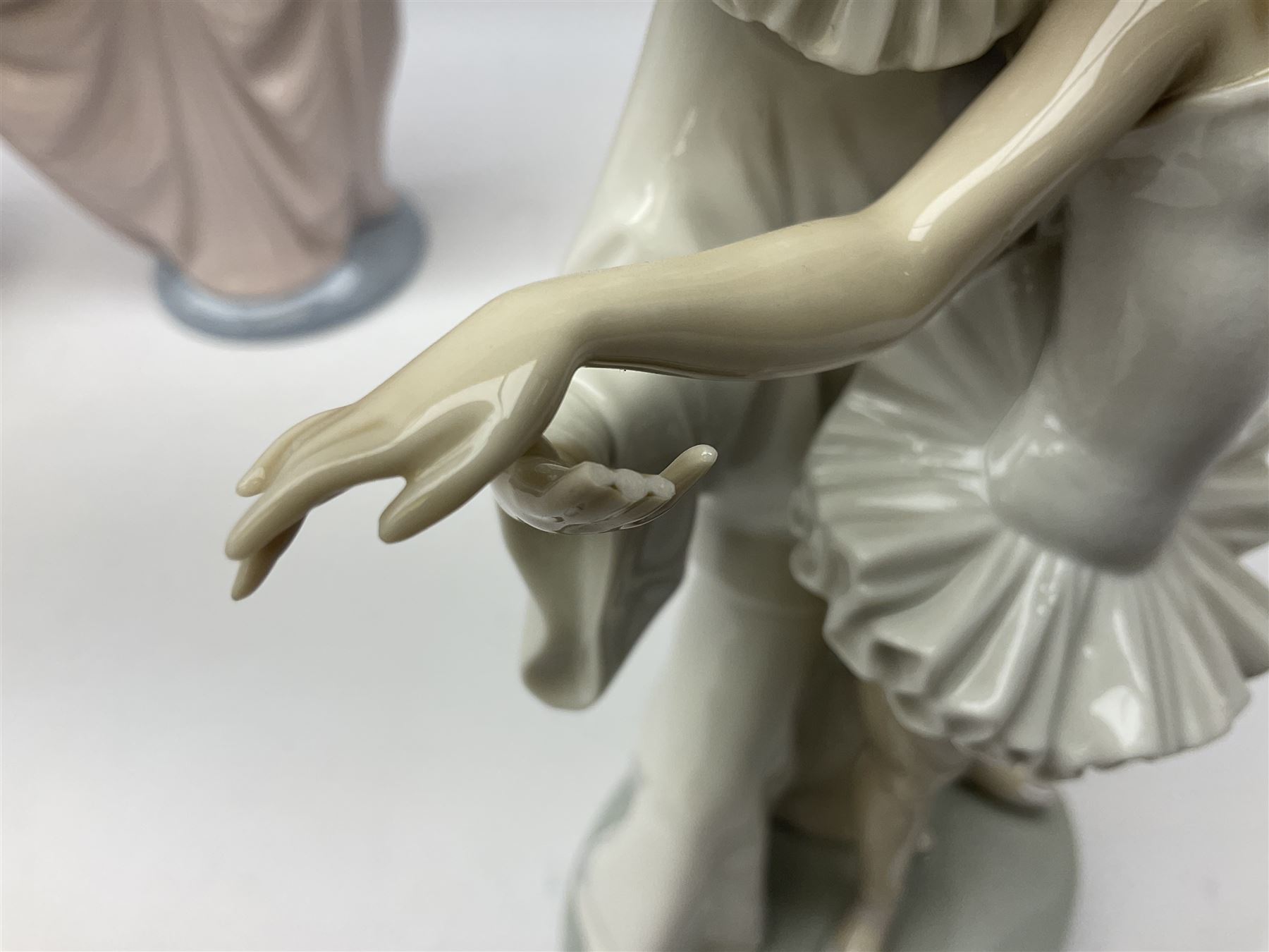 Four Lladro figures - Image 7 of 9