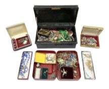 Silver and stone set silver jewellery and a collection of vintage and later costume jewellery includ