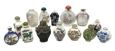 Fourteen 20th century Chinese snuff bottles
