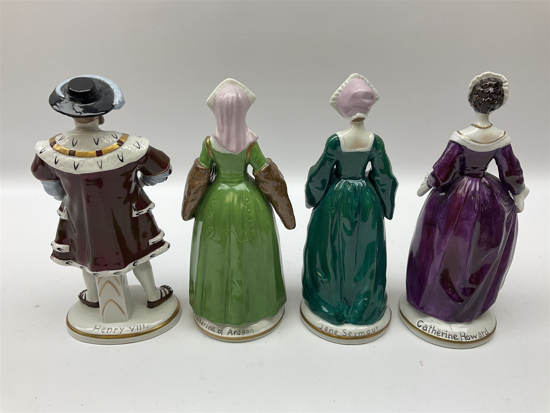 Set of seven 20th century Sitzendorf figures - Image 4 of 5
