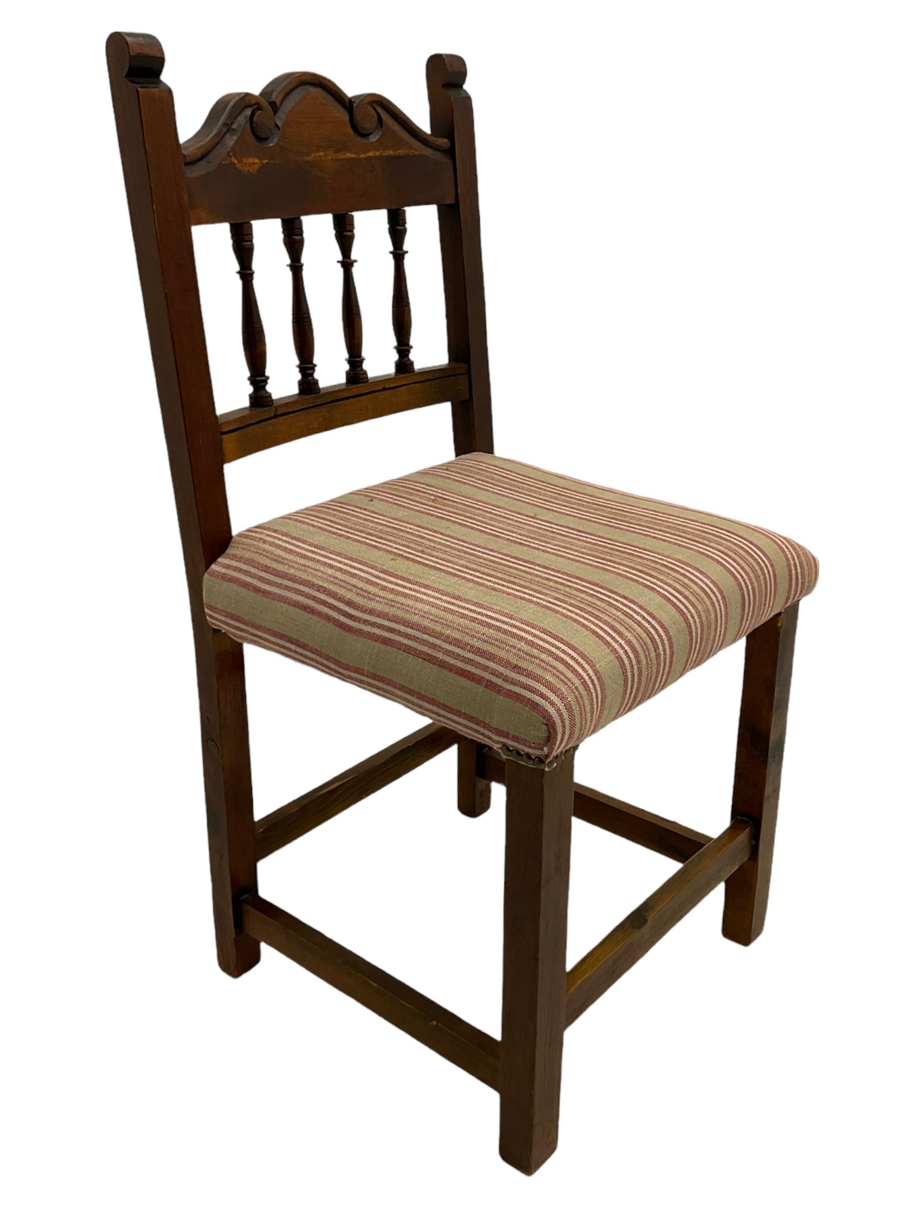 Set eight oak dining chairs - Image 10 of 11