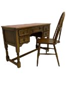 20th century oak kneehole desk with inset leather top