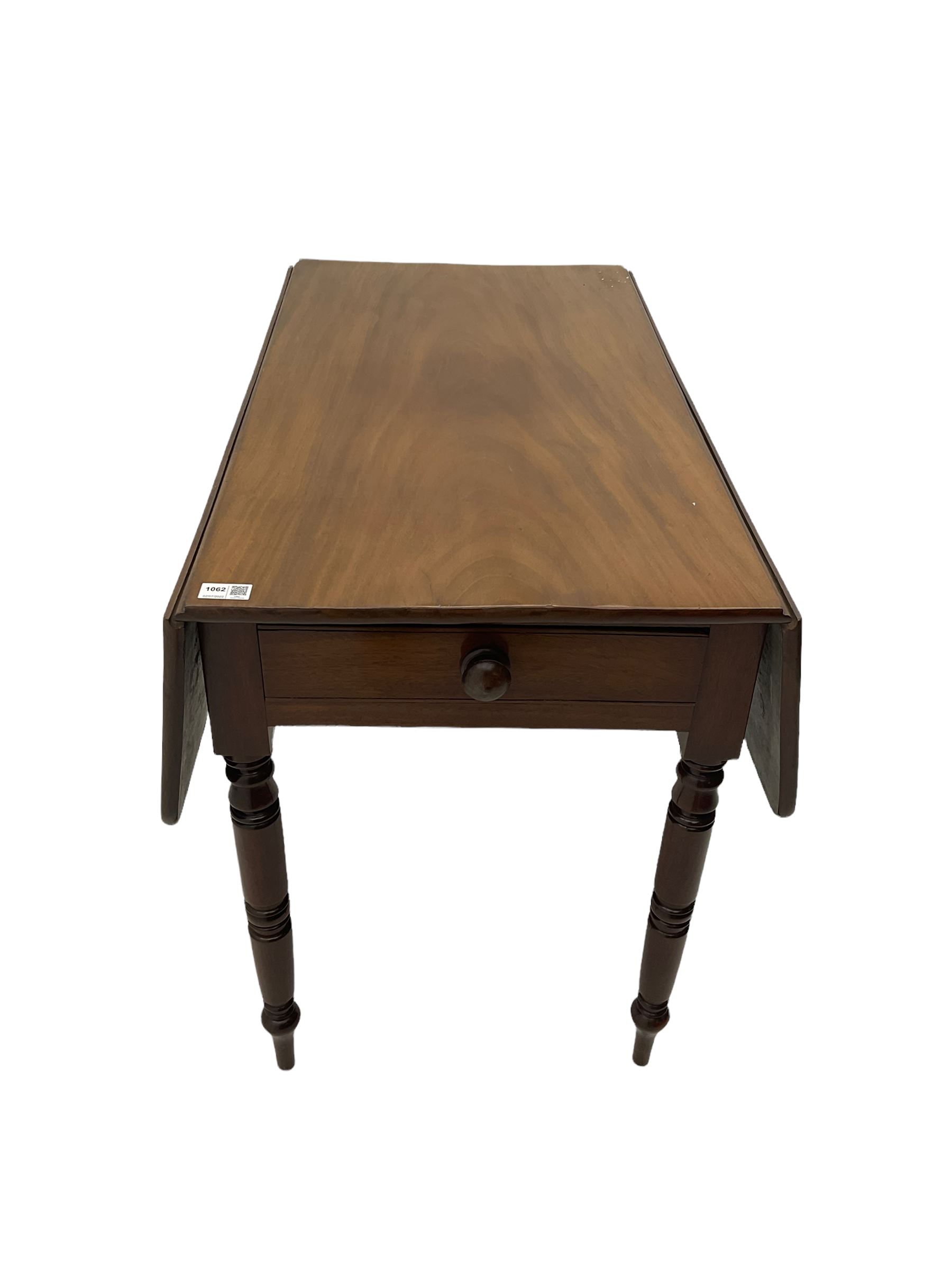 19th century mahogany drop leaf Pembroke table - Image 3 of 6