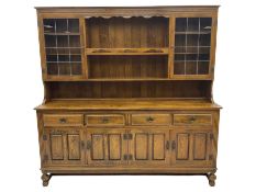Traditional oak four drawer dresser