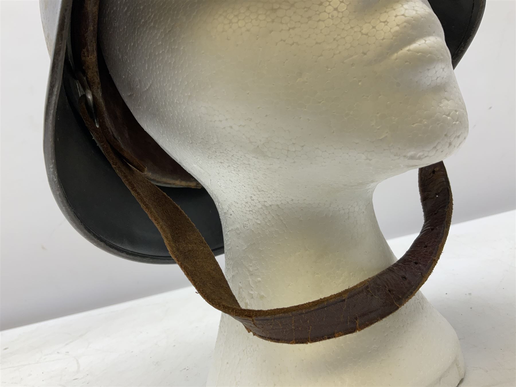 WW2 German steel helmet painted in undecaled Luftwaffe bluey grey with leather liner and chin strap - Image 6 of 11