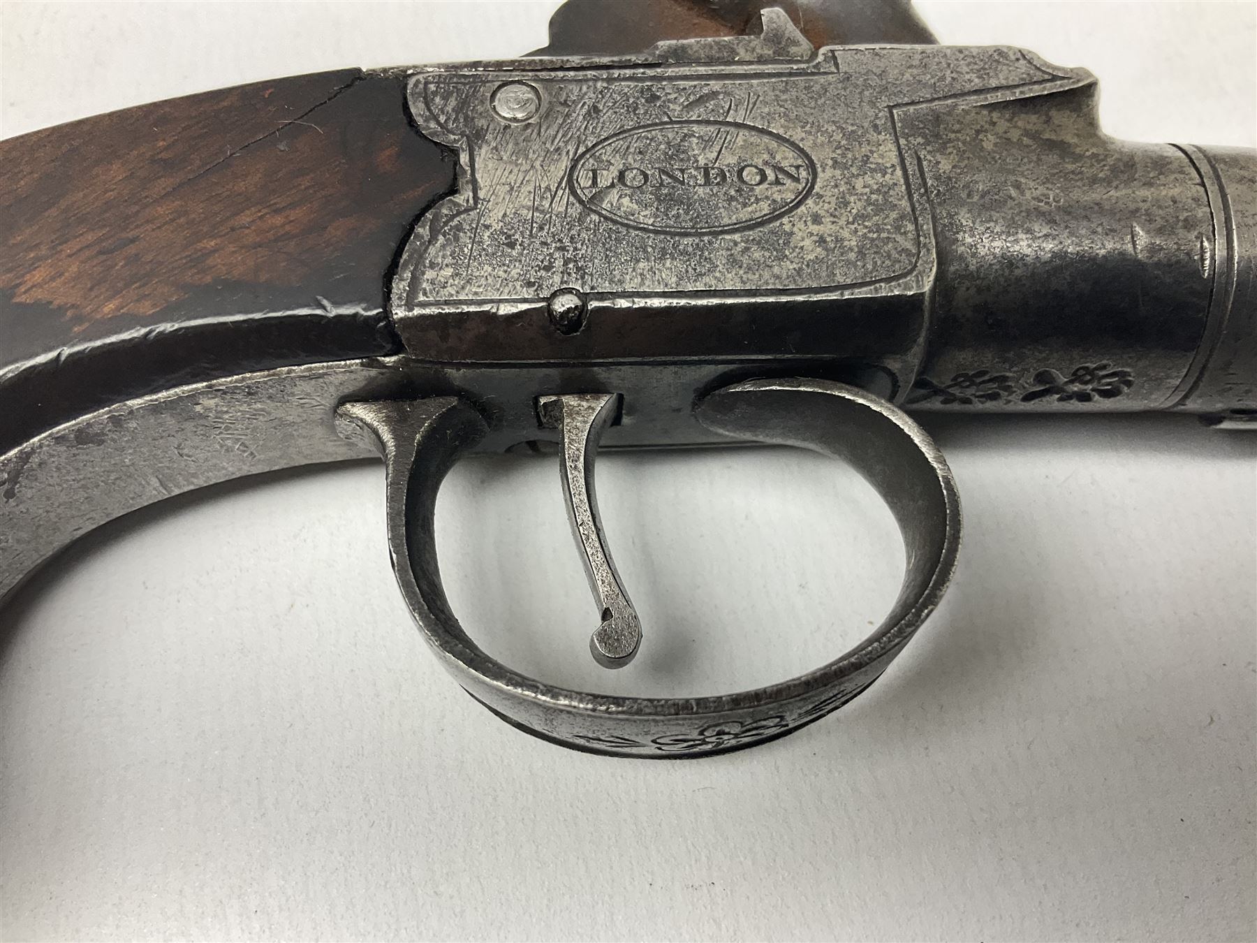 Early 19th century .490" calibre single barrel flintlock converted to percussion cap pocket pistol w - Image 3 of 8