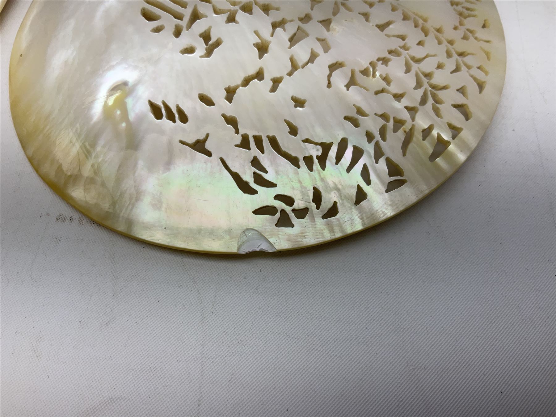 Pair of Chinese mother of pearl shells - Image 6 of 7