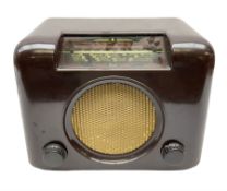 Mid-20th century Bush valve radio in brown Bakelite case