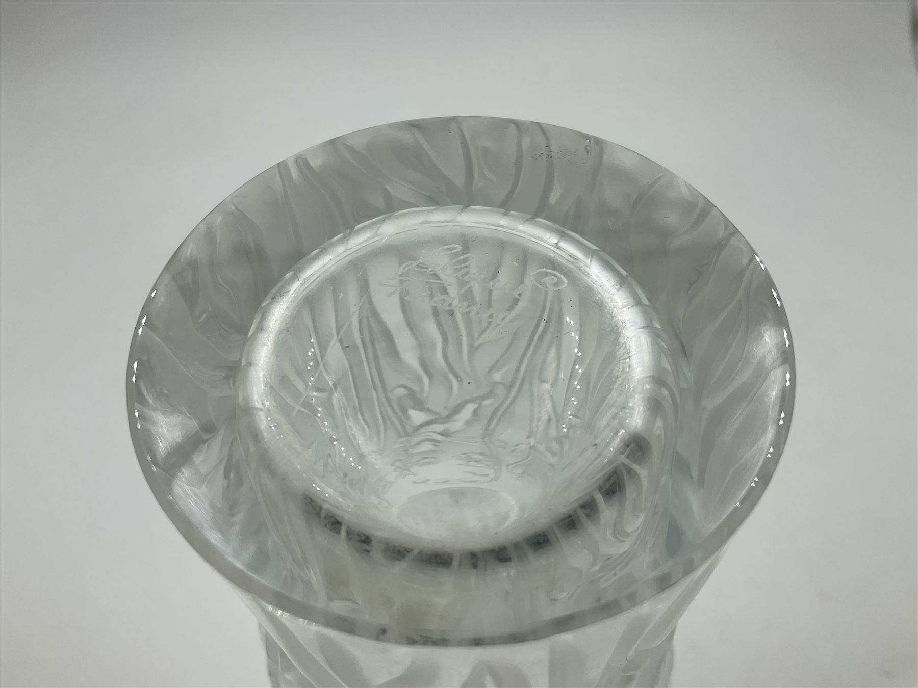 Lalique Elves frosted glass vase - Image 5 of 6