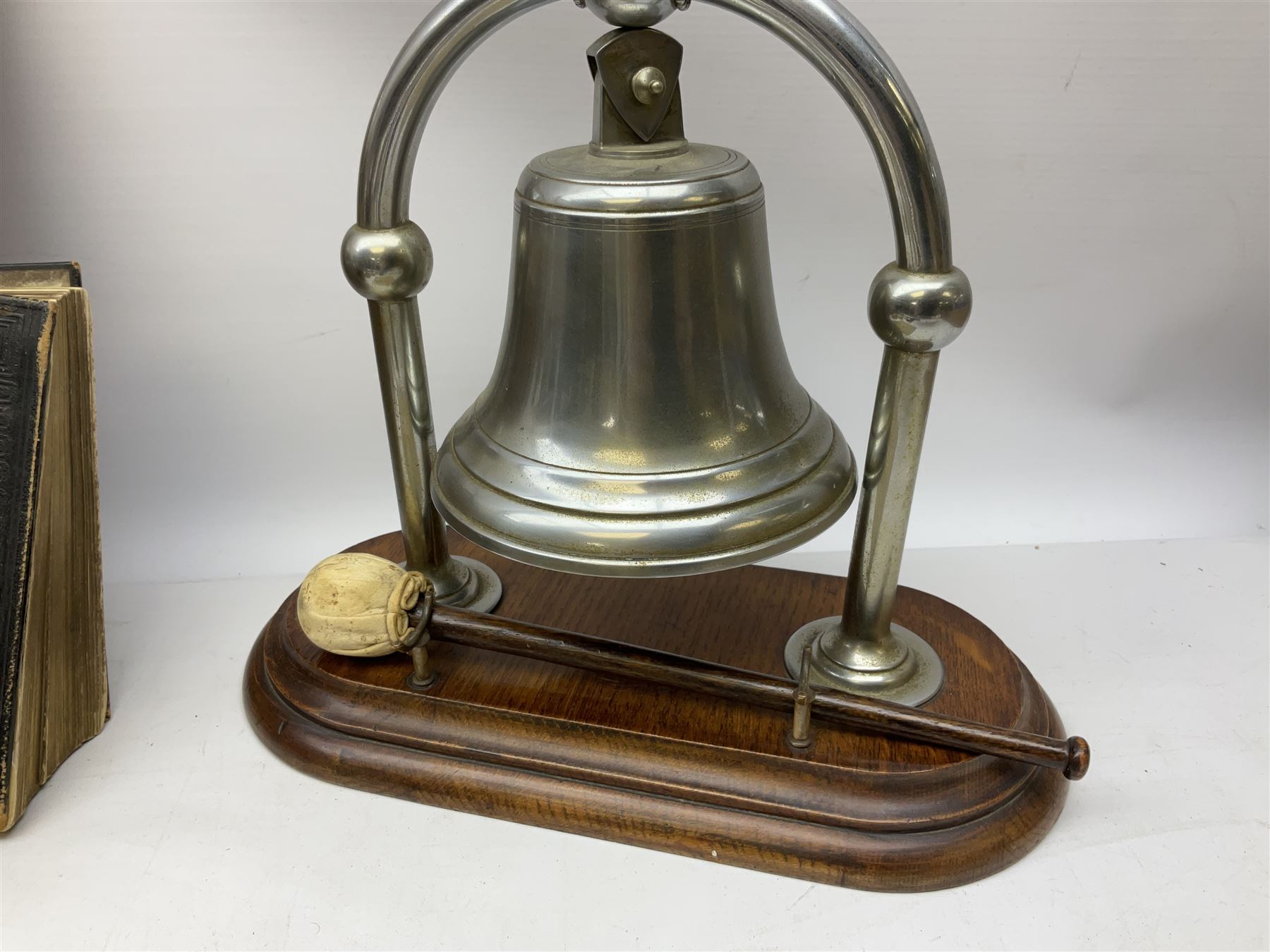 20th century bell gong mounted on an oak stand - Image 2 of 10