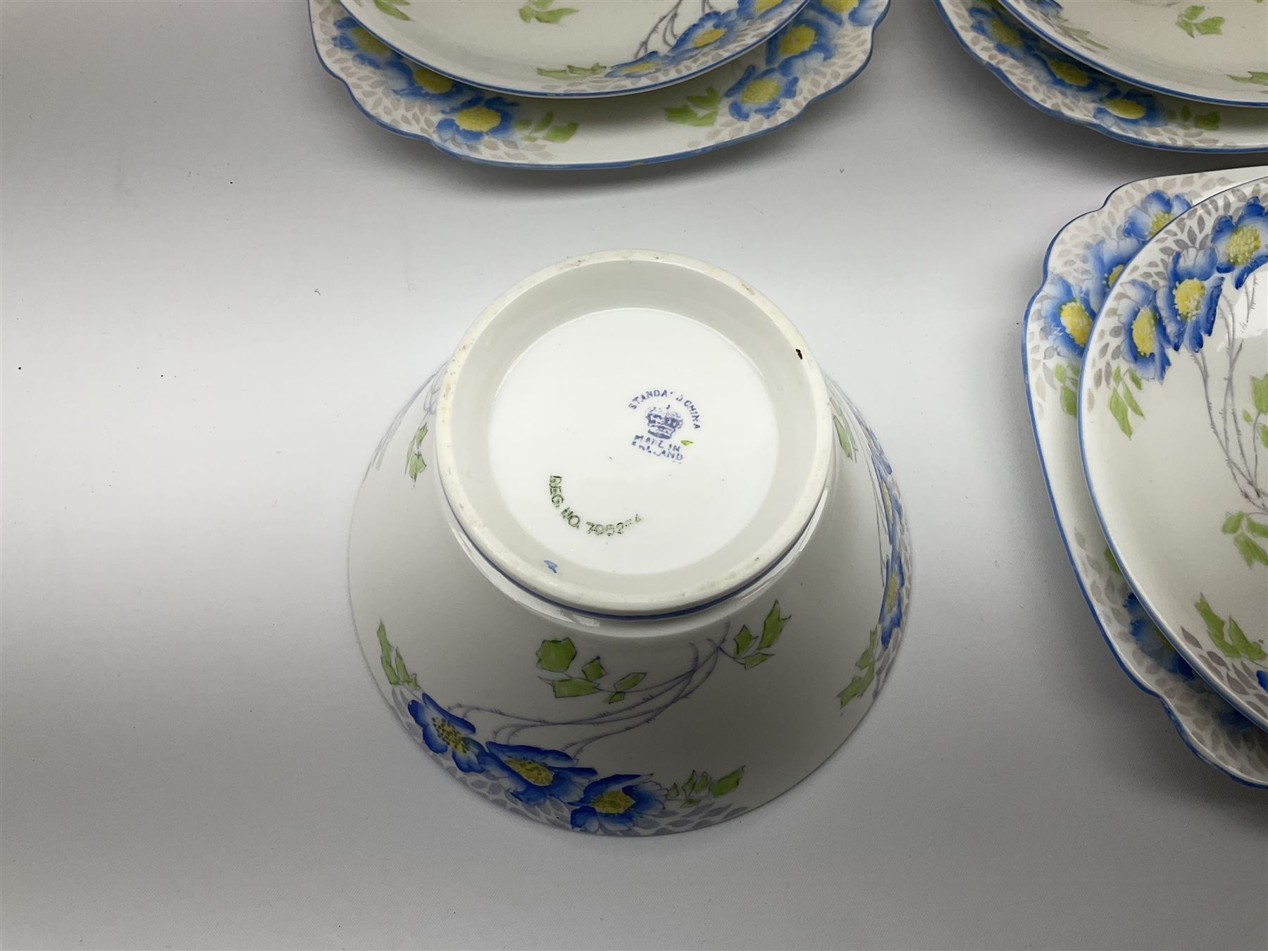 20th century Lawleys of Regent Street Himalayan flower pattern tea set for four place settings - Image 4 of 6