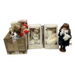 Quantity of dolls to include Knowles Rapunzel