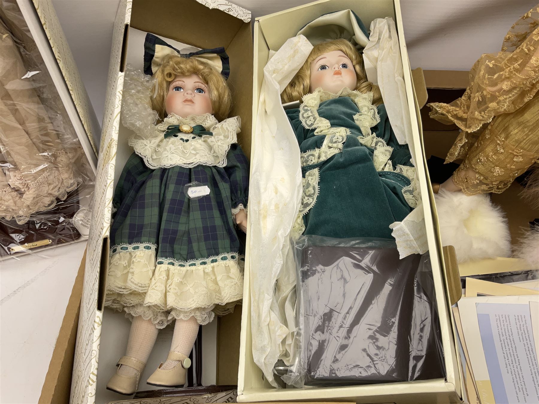 Quantity of Alberon dolls - Image 2 of 9