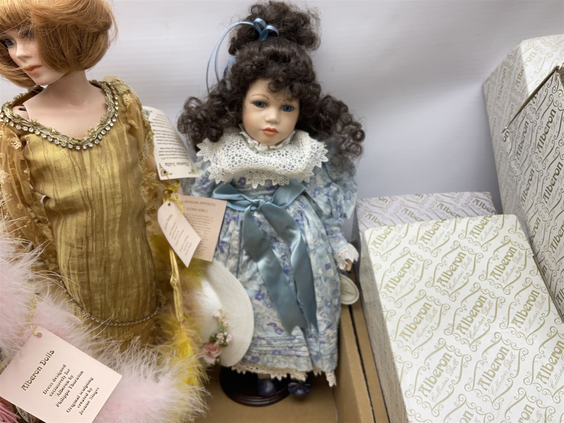 Quantity of Alberon dolls - Image 5 of 9