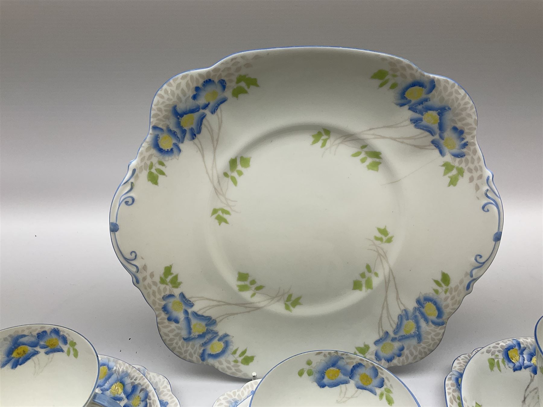 20th century Lawleys of Regent Street Himalayan flower pattern tea set for four place settings - Image 3 of 6