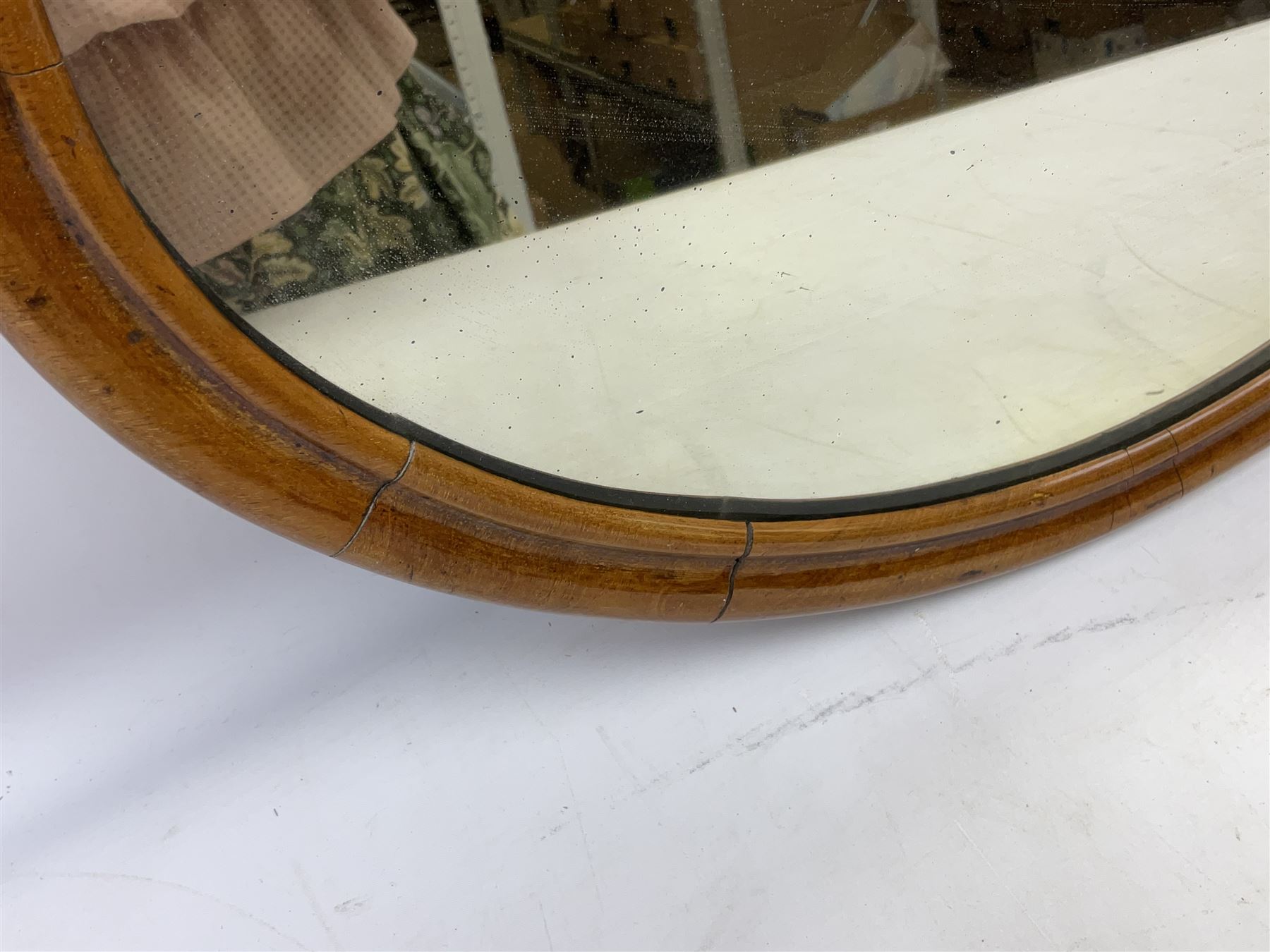 Dressing table mirror for restoration - Image 3 of 8