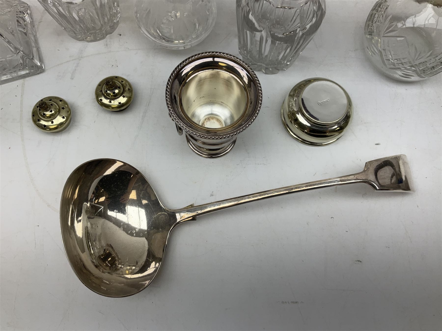 Collection of silver plate - Image 3 of 9