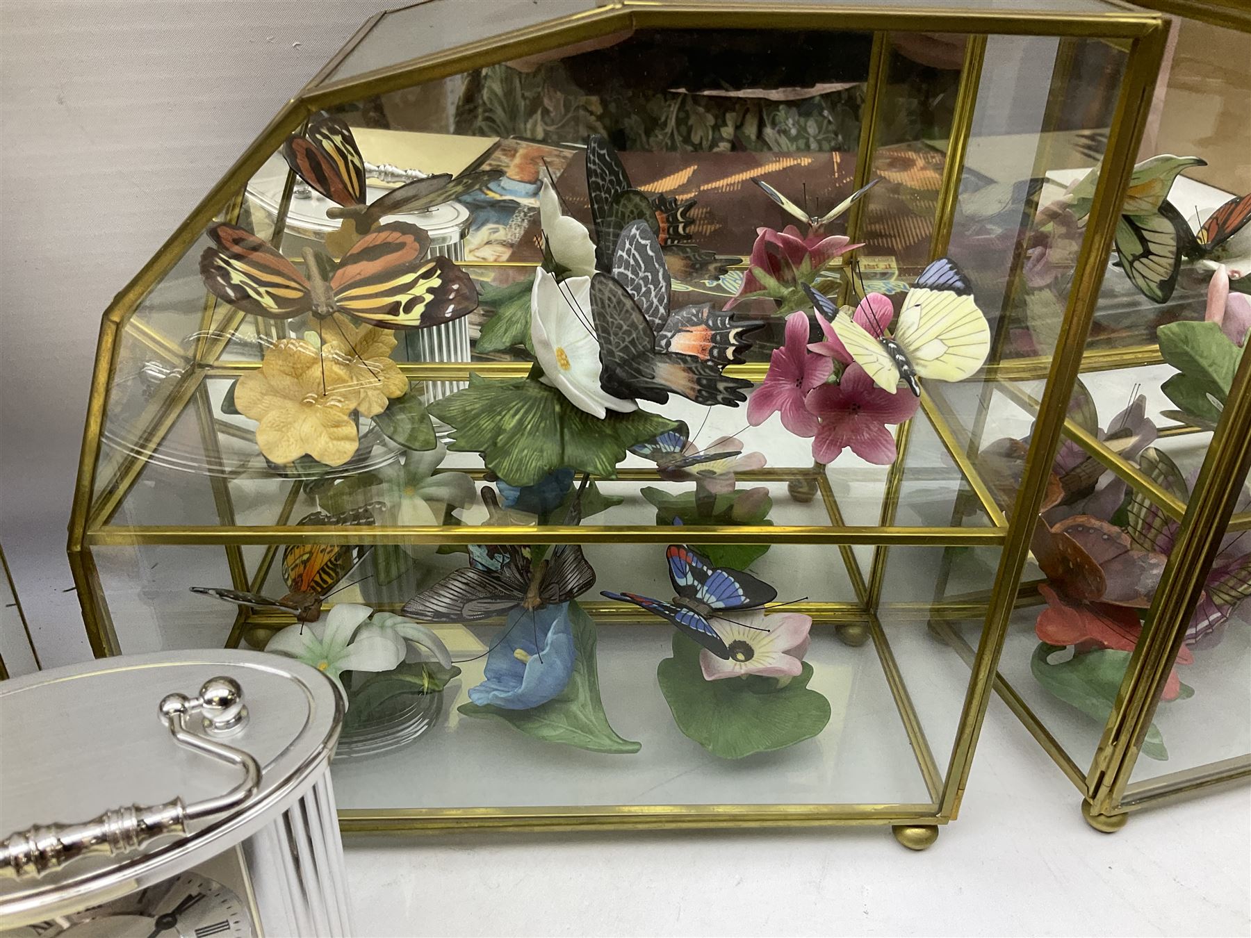 Collection of ceramic butterflies - Image 3 of 10