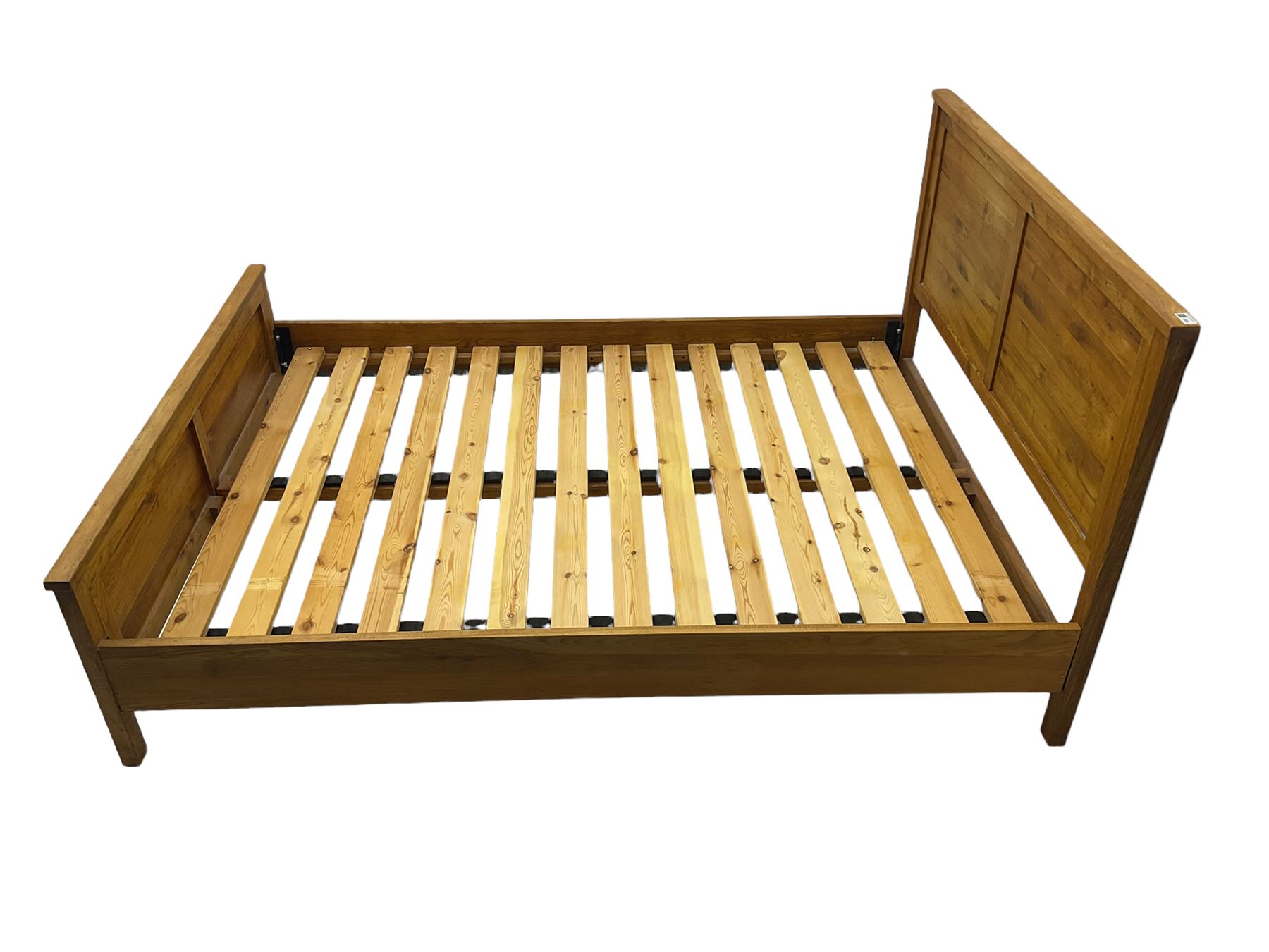 Light oak 4� 6� double bedstead - Image 3 of 4