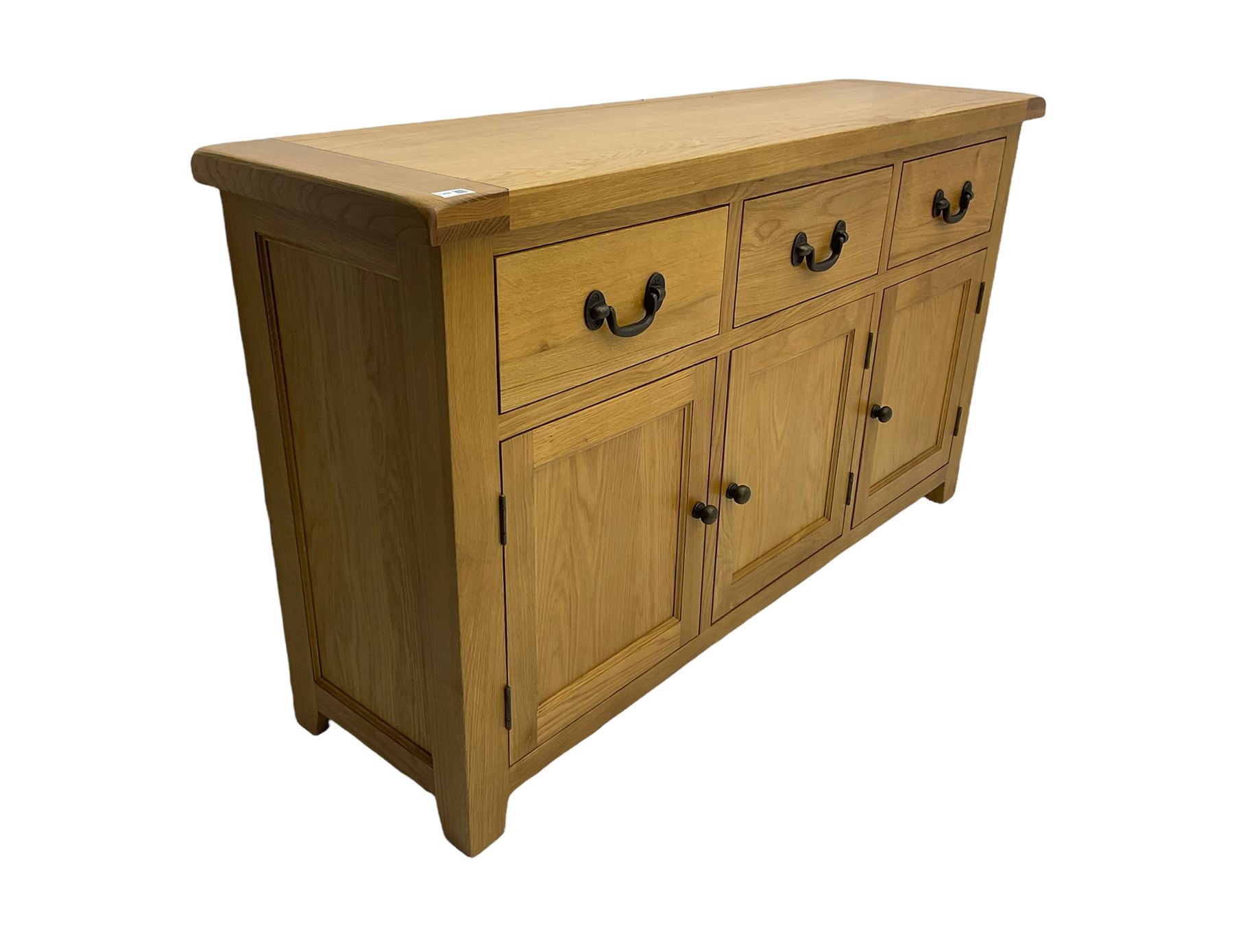 Oak sideboard - Image 3 of 6