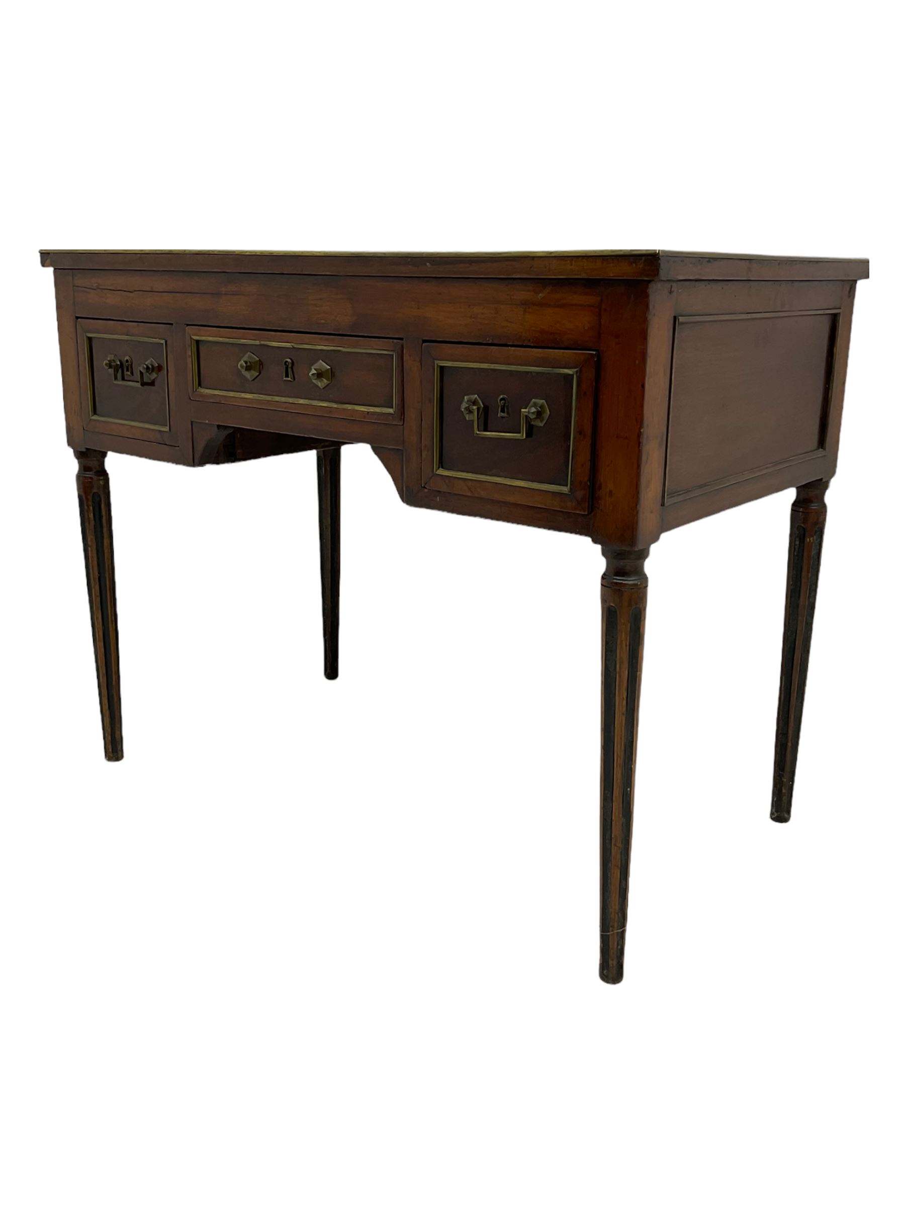 19th century mahogany low-boy side table - Image 2 of 3