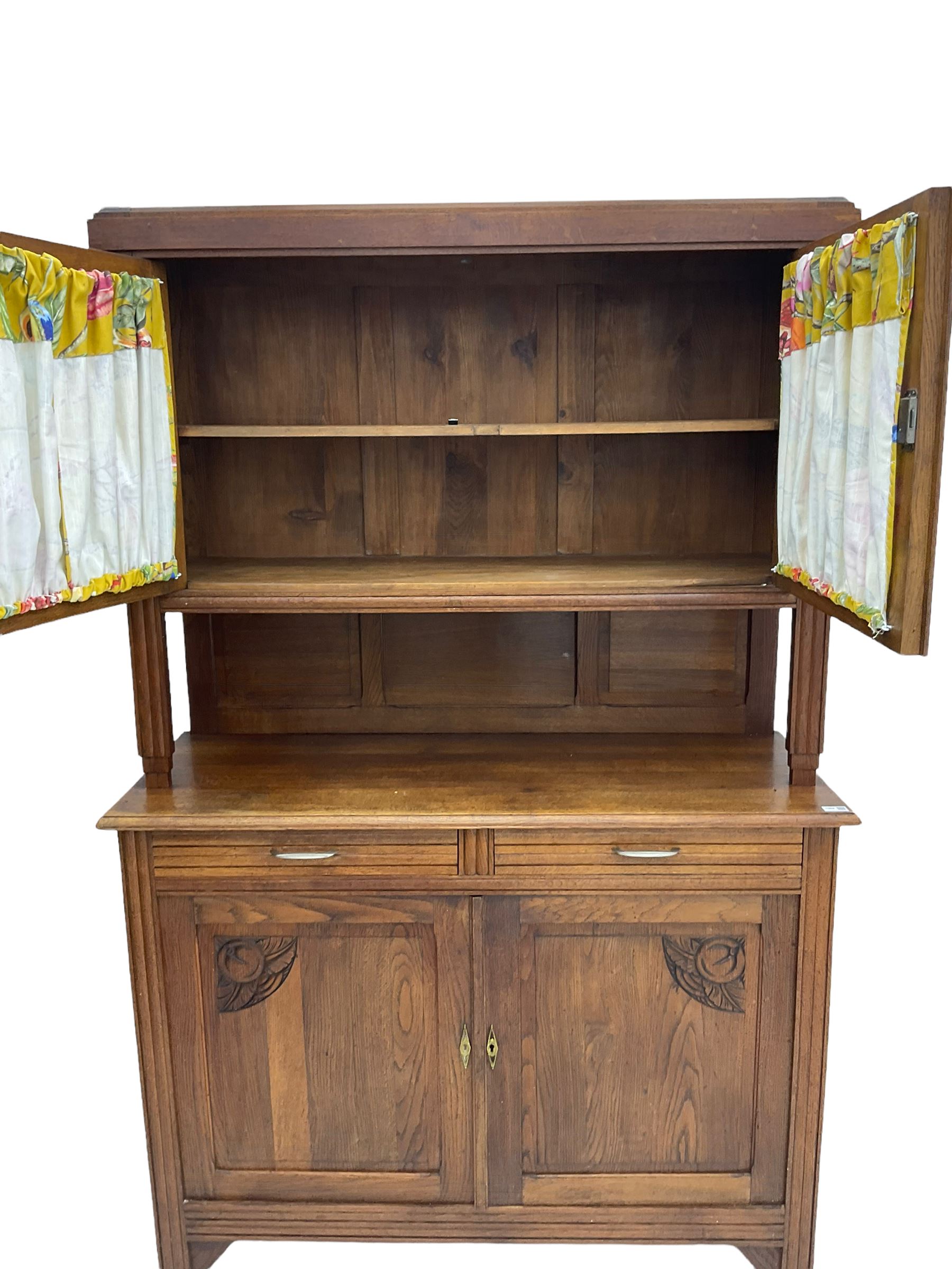 Early to mid-20th century oak dresser - Image 6 of 8