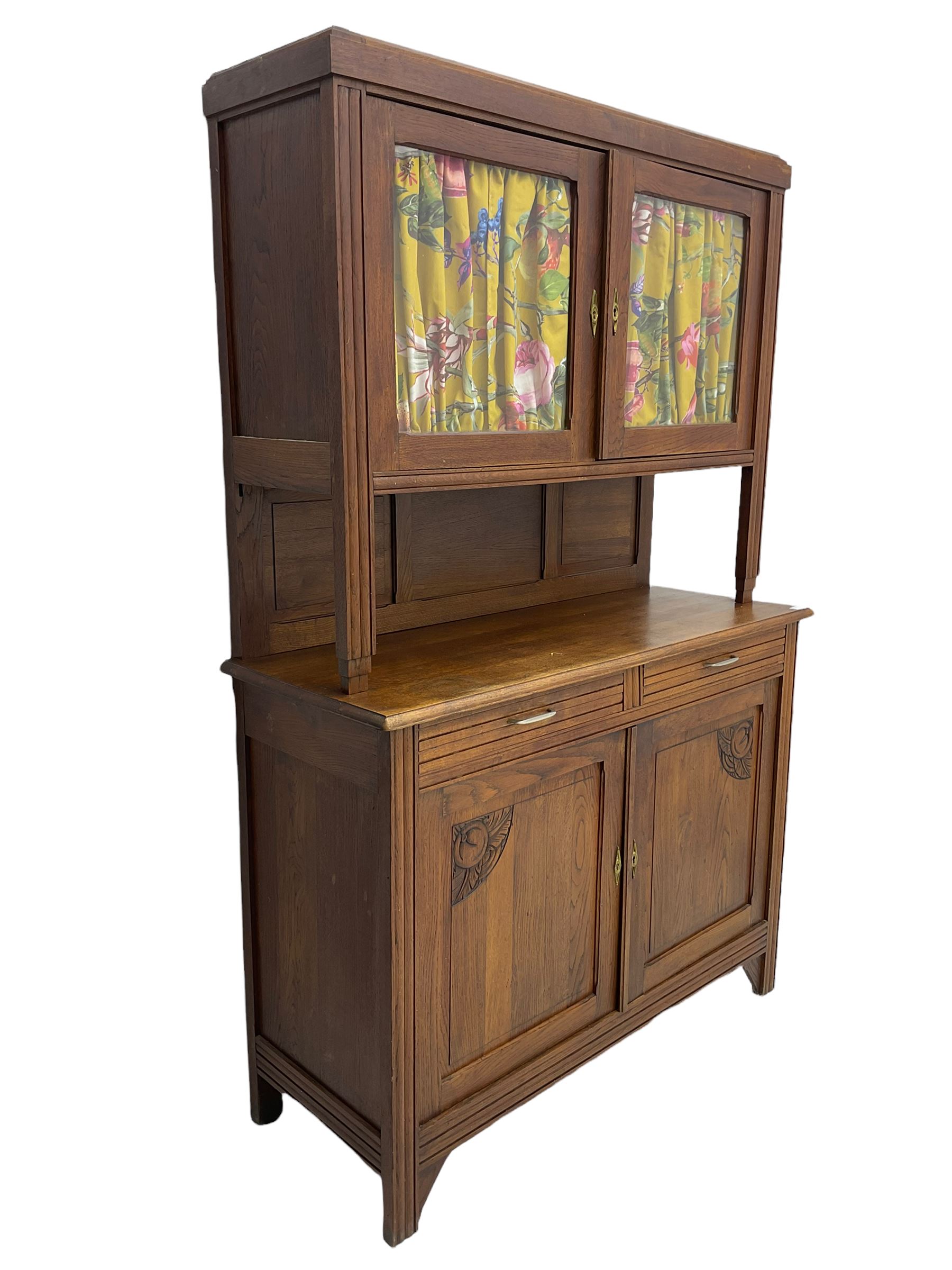 Early to mid-20th century oak dresser - Image 5 of 8