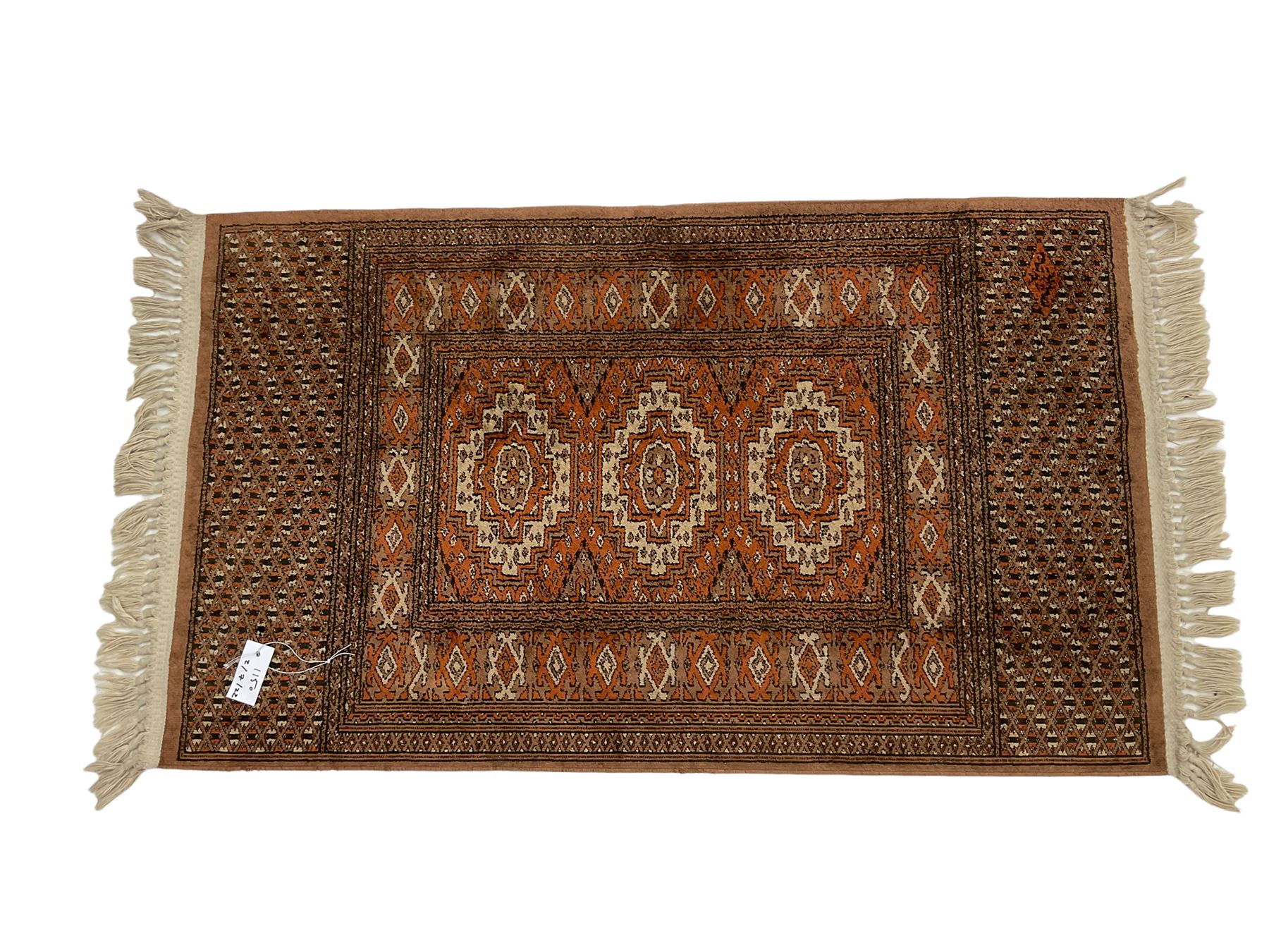 Flat woven rug decorated with patterned bands (160cm x 96cm) - Image 5 of 5