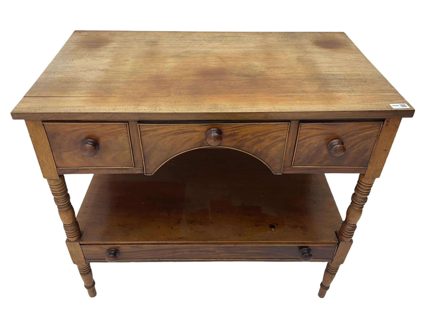 Early 19th century mahogany two tier washstand - Image 2 of 8