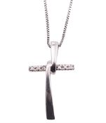 18ct white gold diamond set cross pendant necklace