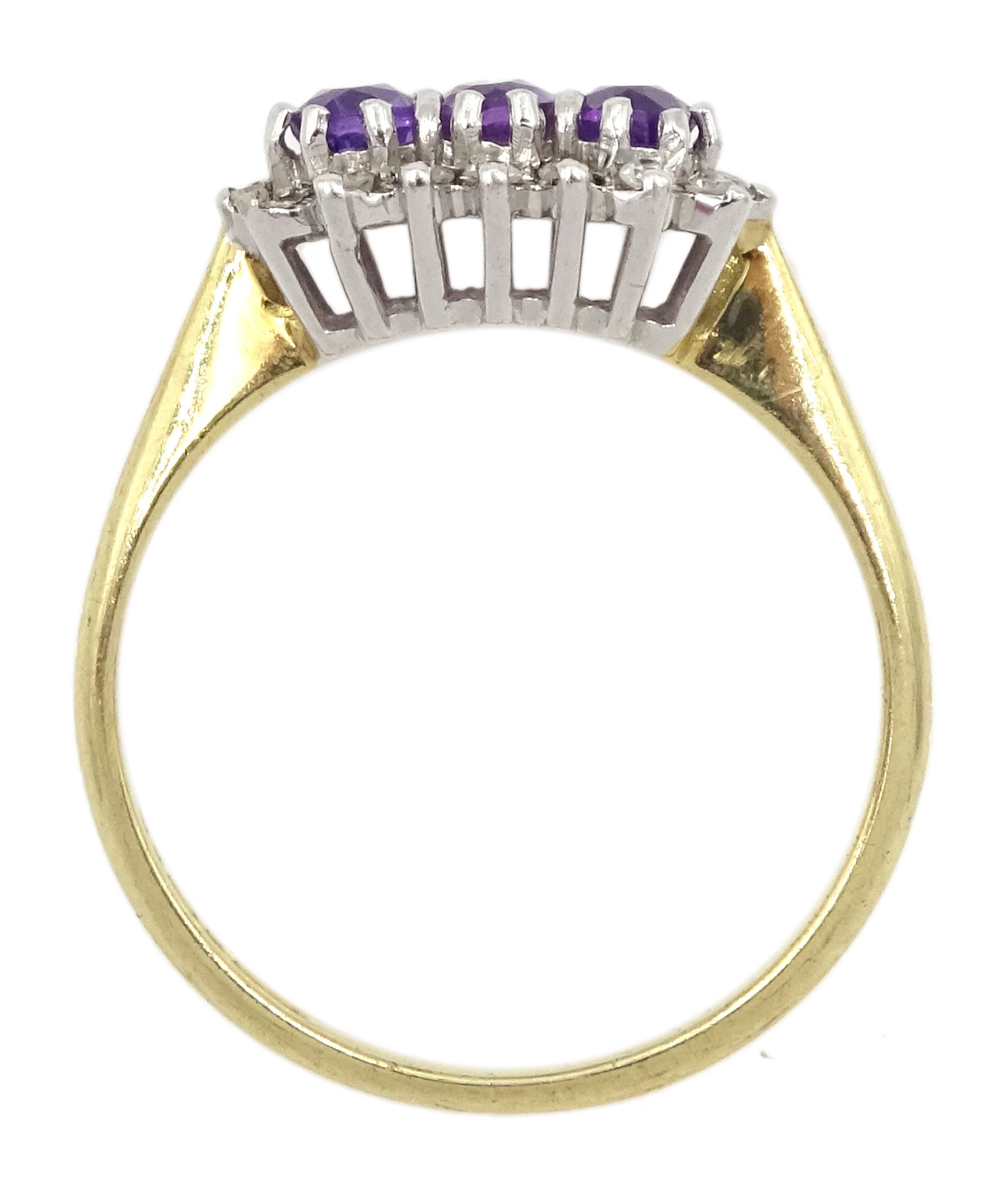 9ct gold amethyst and diamond cluster ring - Image 4 of 4
