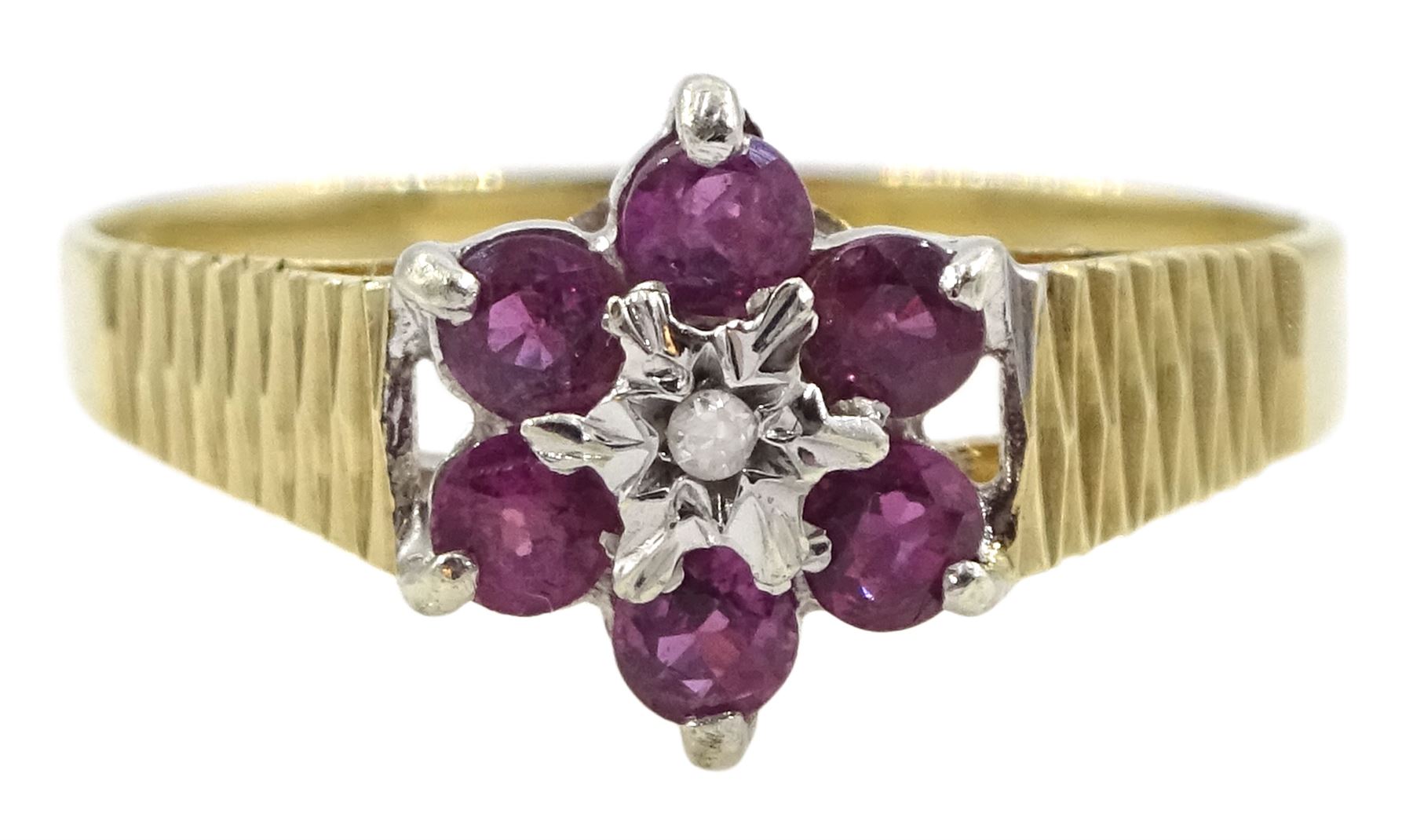 9ct gold ruby flower head cluster ring