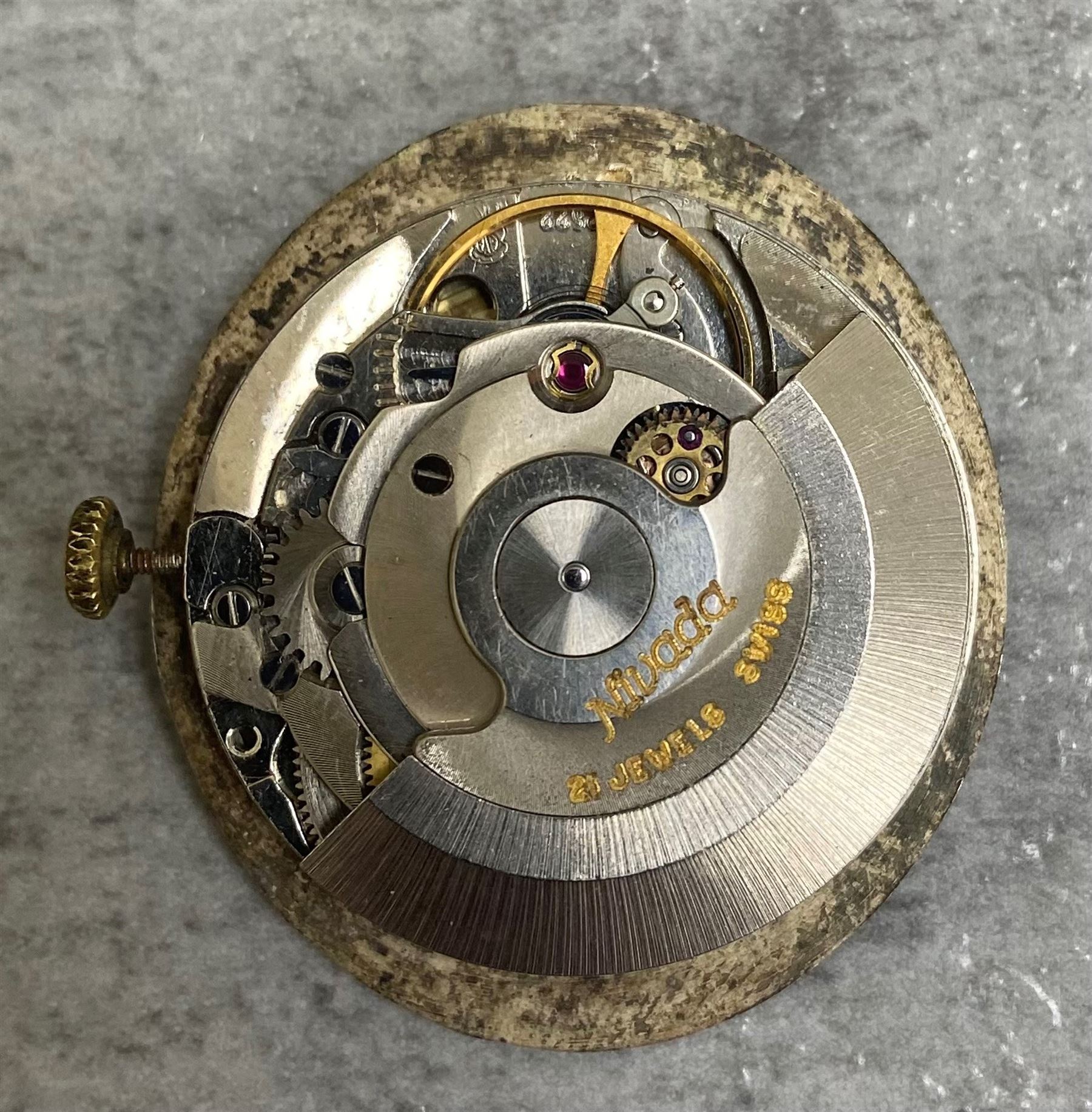 Nivada 18ct gold gentleman's 21 jewel automatic wristwatch - Image 6 of 6