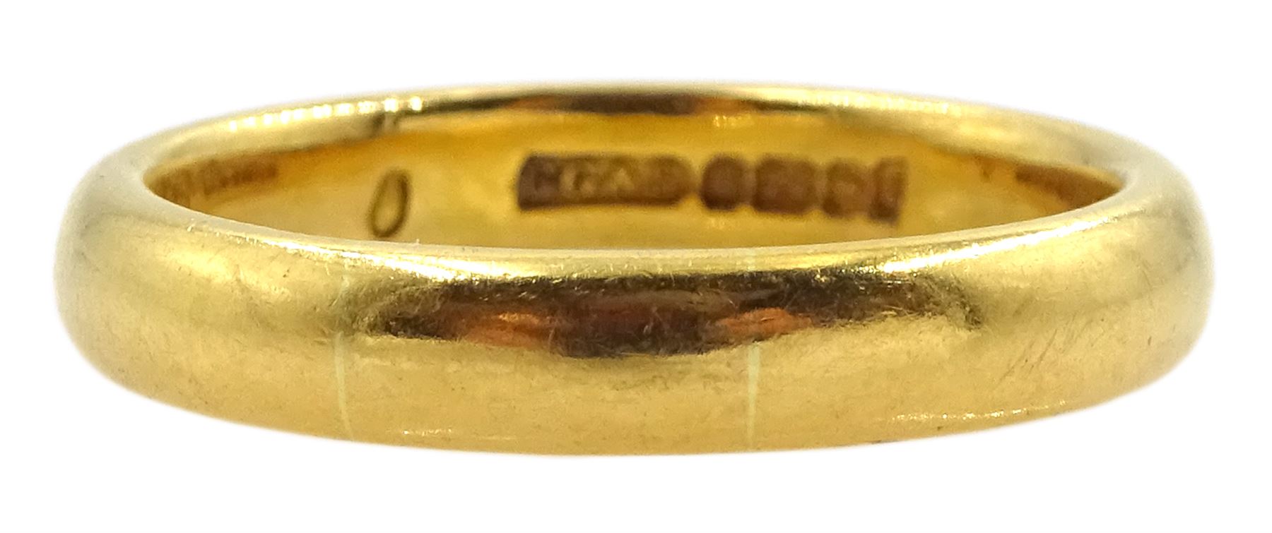 22ct gold wedding band