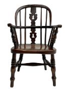 Early 19th century ash and elm child's Windsor armchair