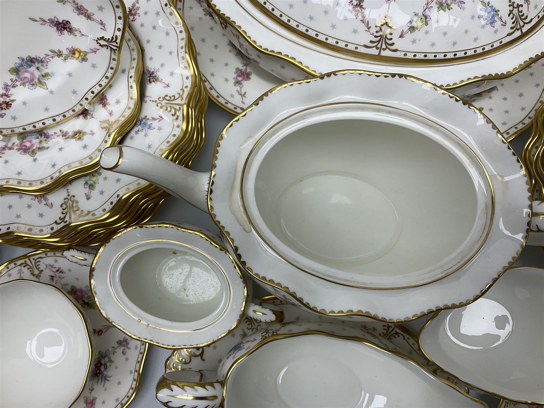 Modern Royal Crown Derby part tea and dinner service - Image 3 of 11