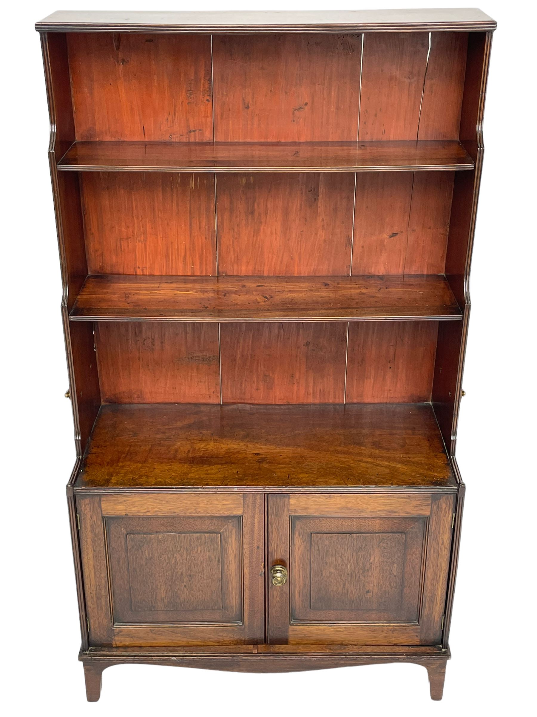 George III mahogany waterfall bookcase on cupboard - Image 3 of 6