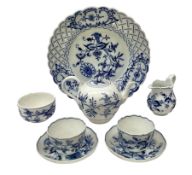 20th century Meissen blue and white Onion pattern teawares