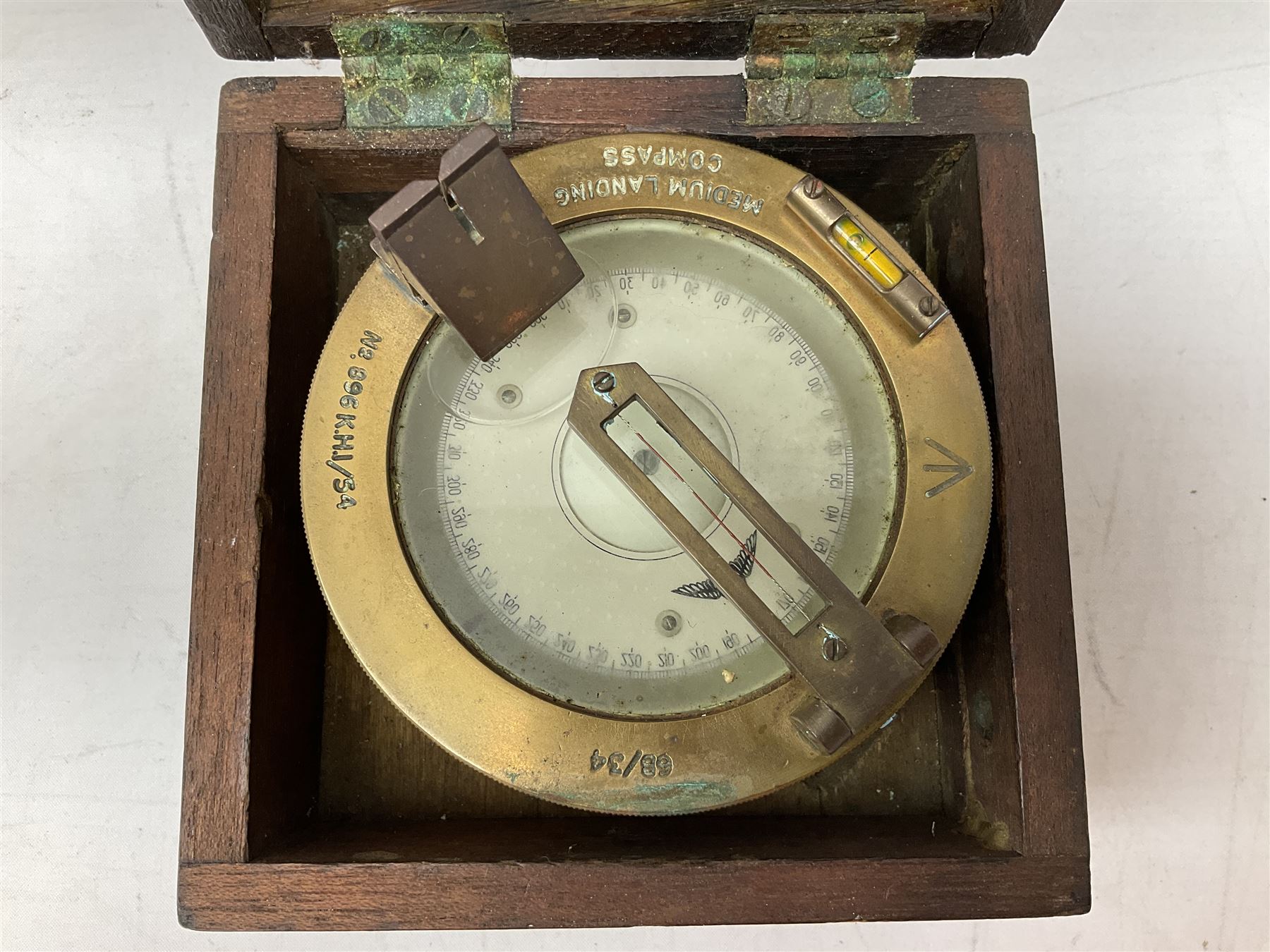 WWII British military RAF medium landing compass - Image 2 of 8