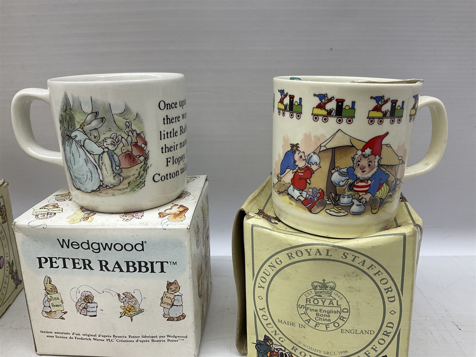 Royal Doulton Bunnykins nursery set in box and two cups - Image 4 of 10