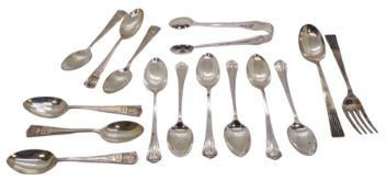 Set of six Edwardian silver York I pattern teaspoons and pair of sugar tongs