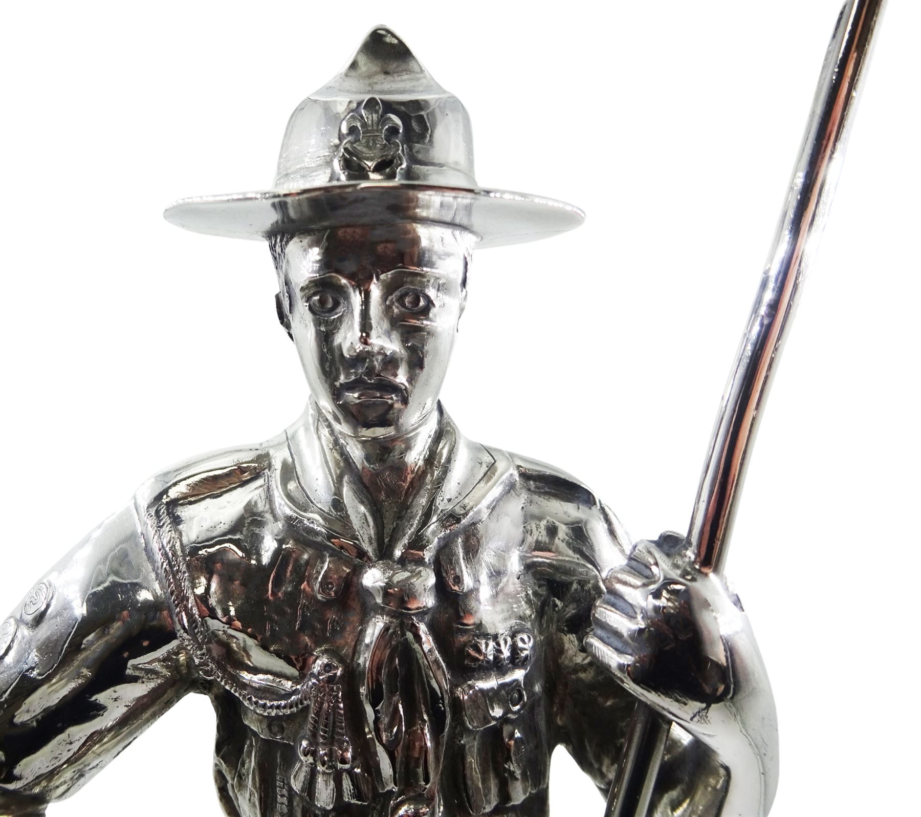 1930's silver model of an American boy scout - Image 2 of 3