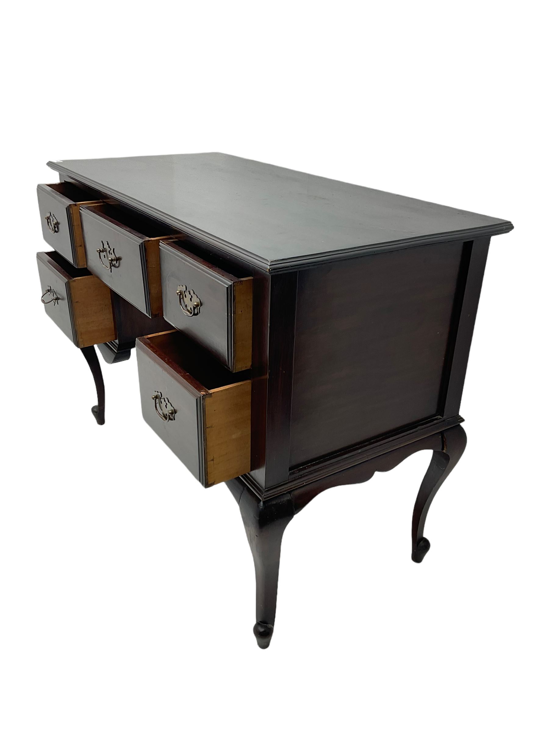 Early 20th century mahogany kneehole desk dressing table - Image 7 of 7