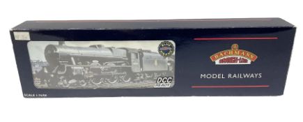 Bachmann '00' gauge - Jubilee Class 4-6-0 locomotive 'Australia' No.5563; DCC Fitted; boxed