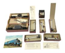 Trix Twin railway - two Weltrol wagons Nos.679 & 680 with factory packaging; Crane on Base No.715; a