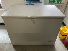 Indesit chest freezer- LOT SUBJECT TO VAT ON THE HAMMER PRICE - To be collected by appointment