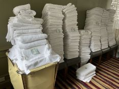 85 bath sheets, 240 towels, 16 hand towels- LOT SUBJECT TO VAT ON THE HAMMER PRICE - To be collected
